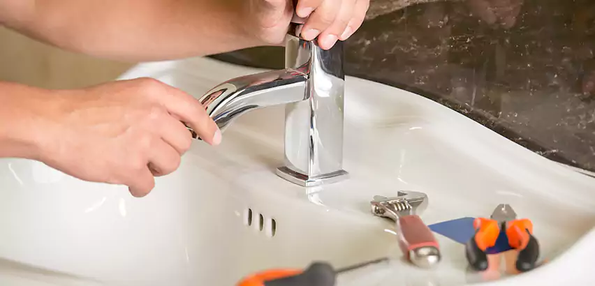 Bathtub Faucet Replacement in Redmond